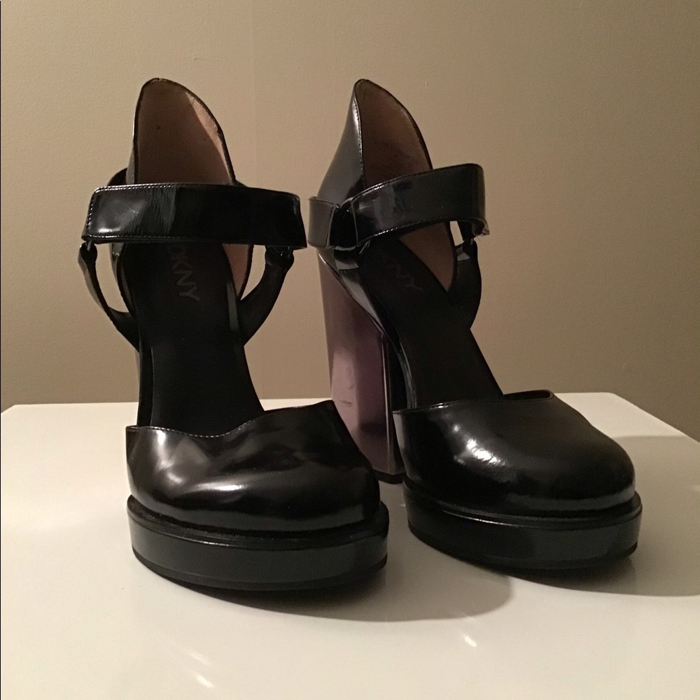 Mary Janes w/ Harness Buckle